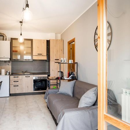 Апартаменты Luni Mare Modern Balcony Flat Маринелла-ди-Сарцана Экстерьер фото