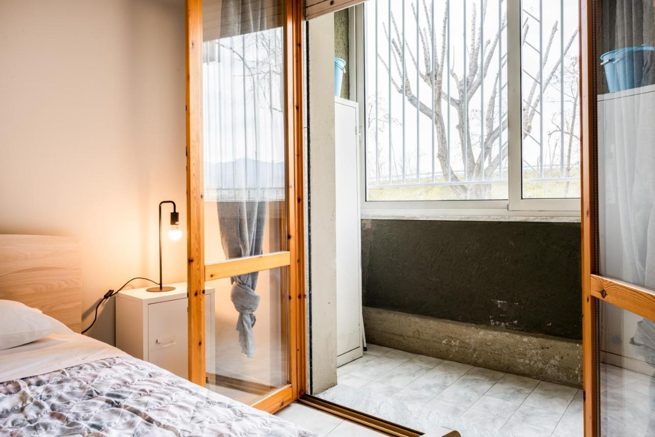 Апартаменты Luni Mare Modern Balcony Flat Маринелла-ди-Сарцана Экстерьер фото